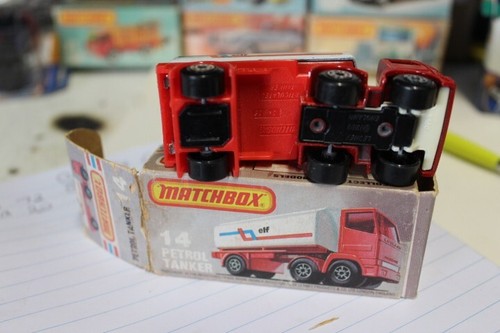 Matchbox Superfast MB14 Petrol Tanker elf - Picture 4 of 4