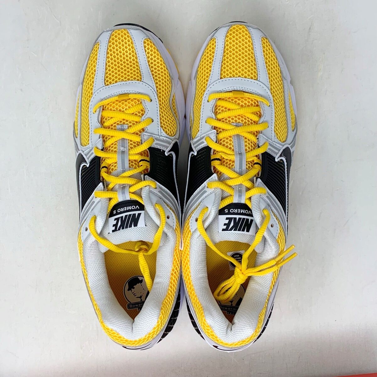 Nike Zoom Vomero 5 'Hawkeyes' Yellow Black Sneakers, Size 9 Nike Zoom Vomero 5 'Hawkeyes' Yellow Black Sneakers, Size 9