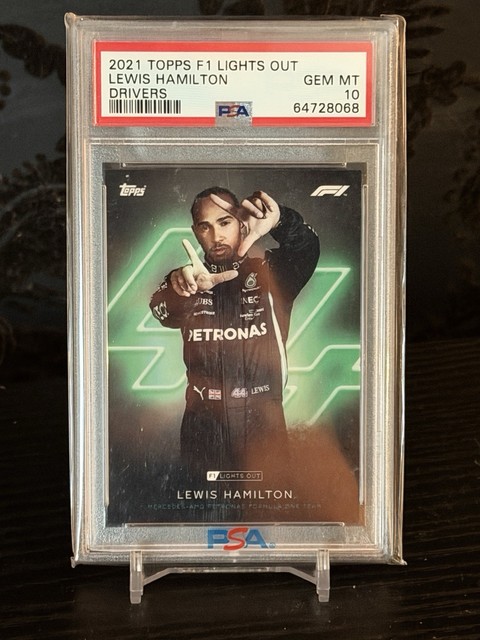 2021 Topps F1 Lights Out Lewis Hamilton PSA 10