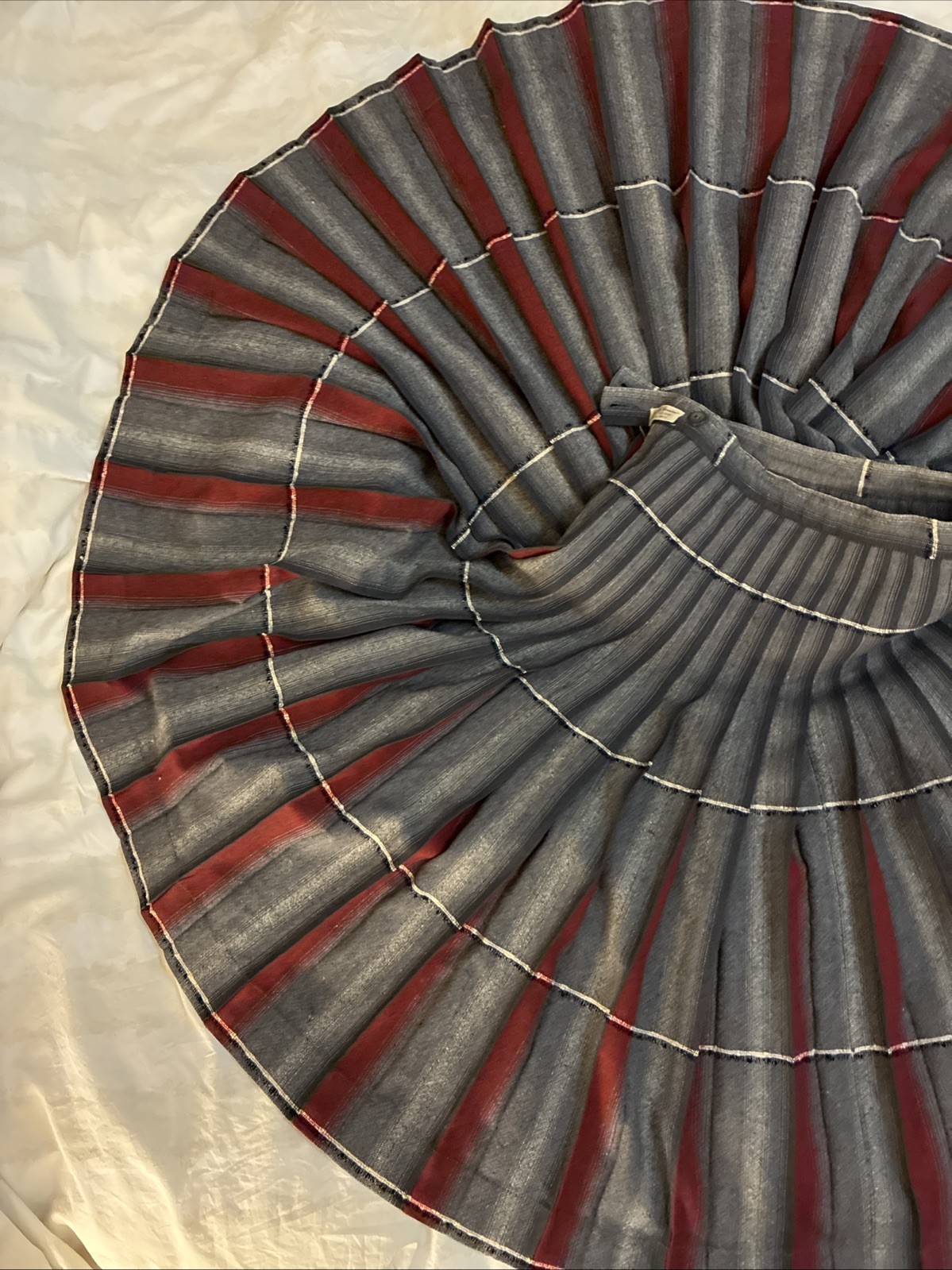 Pendleton Turnabout Reversible Pleated Full Circl… - image 6