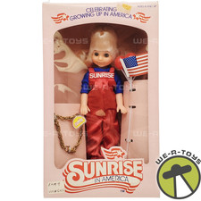 Sunrise in America Doll & Charm Bracelet Blonde 1982 Gatabox 3200-1 NRFB