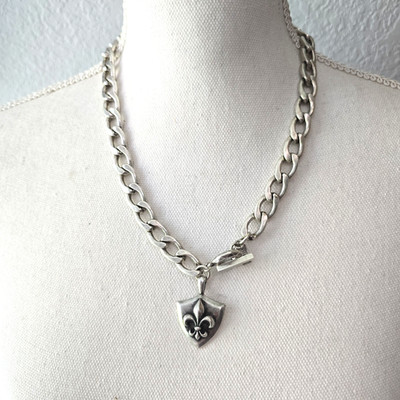 New Stigma Silver Tone Fleur de Liz Pendant Unisex Chain Necklace 20''L