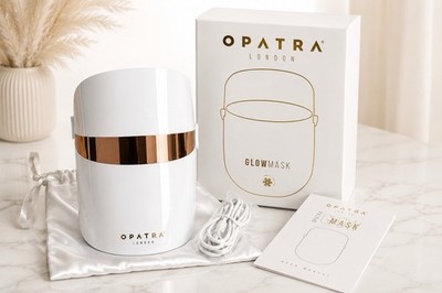 Opatra London Glow Mask LED Light Therapy Face Mask Skincare w/Bag. EUC