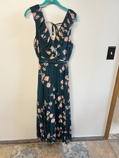 LULUS Loved By You Dark Green Floral Print Pleated Chiffon Maxi Dress Size LARGE