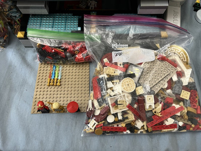 LEGO NINJAGO TEMPLE OF LIGHT + GOLDEN MECH AND KAI S SEASON 2 BATTLE MECH