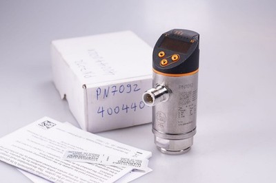 IFM Elektronischer Druckschalter  PN7092   PN-100-SER14-QFRKG/US/ /V