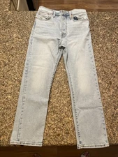 Levi's Women's Blue Denim Wedgie Straight Leg Jeans Size 30