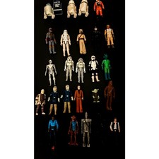 Vintage Kenner Star Wars Lot 23 Loose Figures + Darth Vader Collector Case
