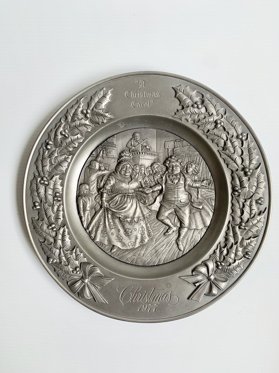工芸品 100th anniversary of Christmas plate 工芸品 100th anniversary of Christmas plate Neiman Marcus