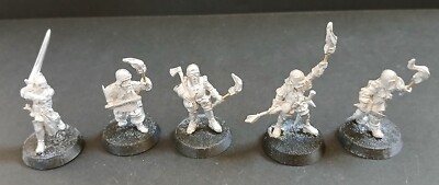 Unbranded 28mm Unknown Metal Wargaming Miniatures Villagers Magnetised Unpainted