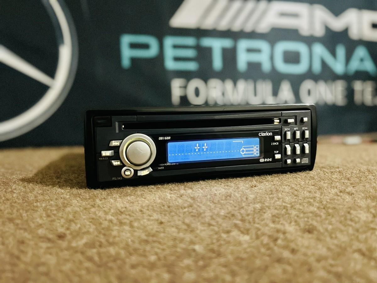 Clarion DB168R Auto Radio FM/AM CD Receiver Old-School | 1 DIN