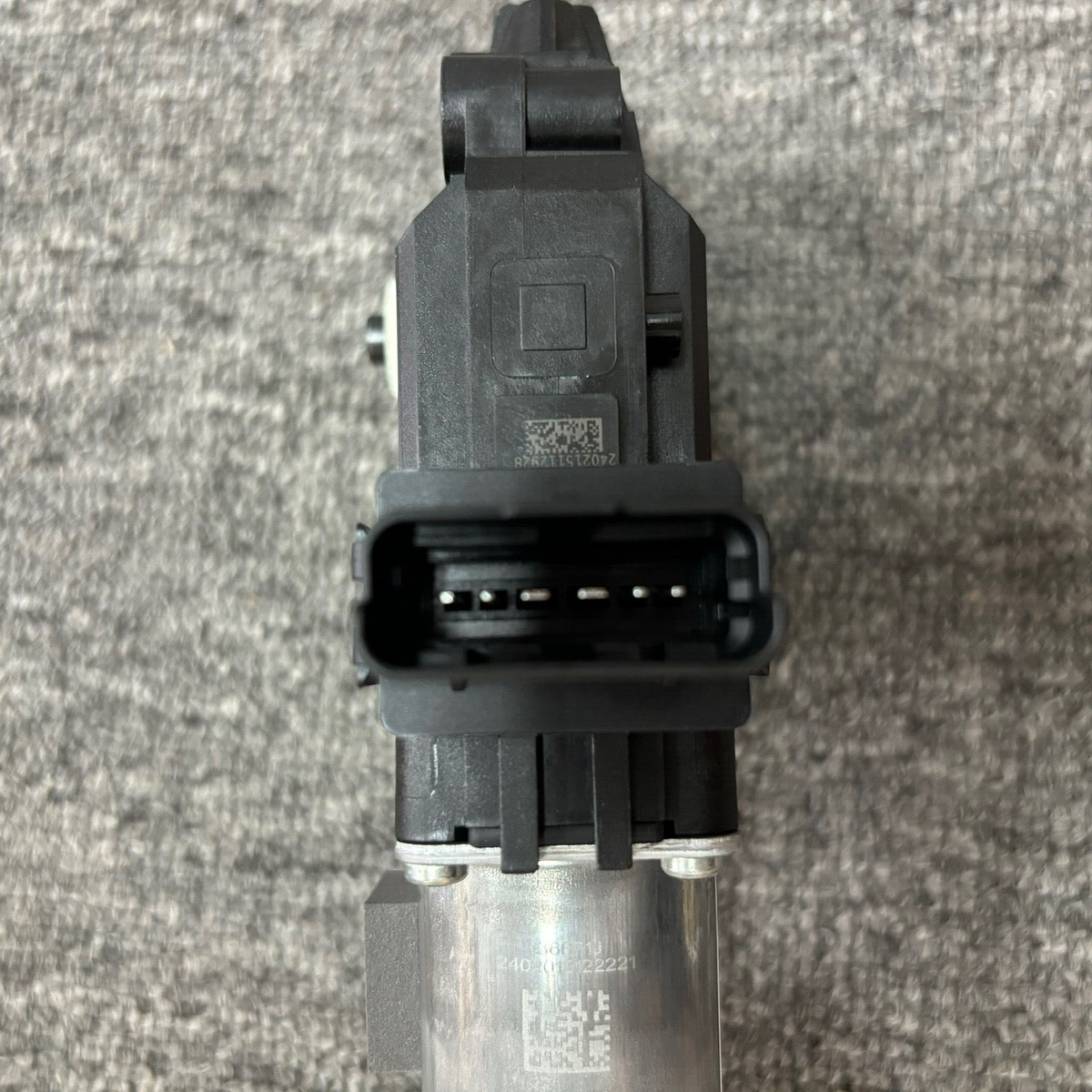 OEM 82450-N9010 MOTOR ASSY-FRONT POWER WDW LH Left for Hyundai