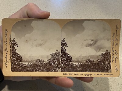 1903 MT PELEE  VOLCANO ERUPTION  STERO VIEW CARD Martinique s3