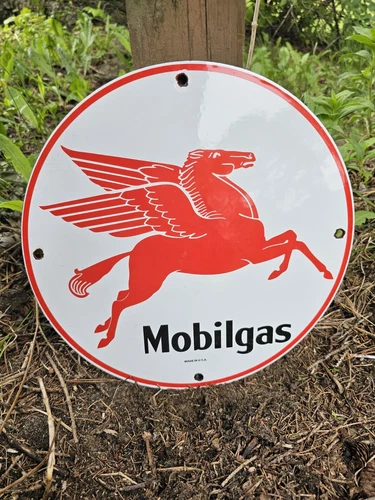 VINTAGE MOBILGAS PORCELAIN SIGN DEALERSHIP GAS STATION MOBIL MOTOR OIL 12"
