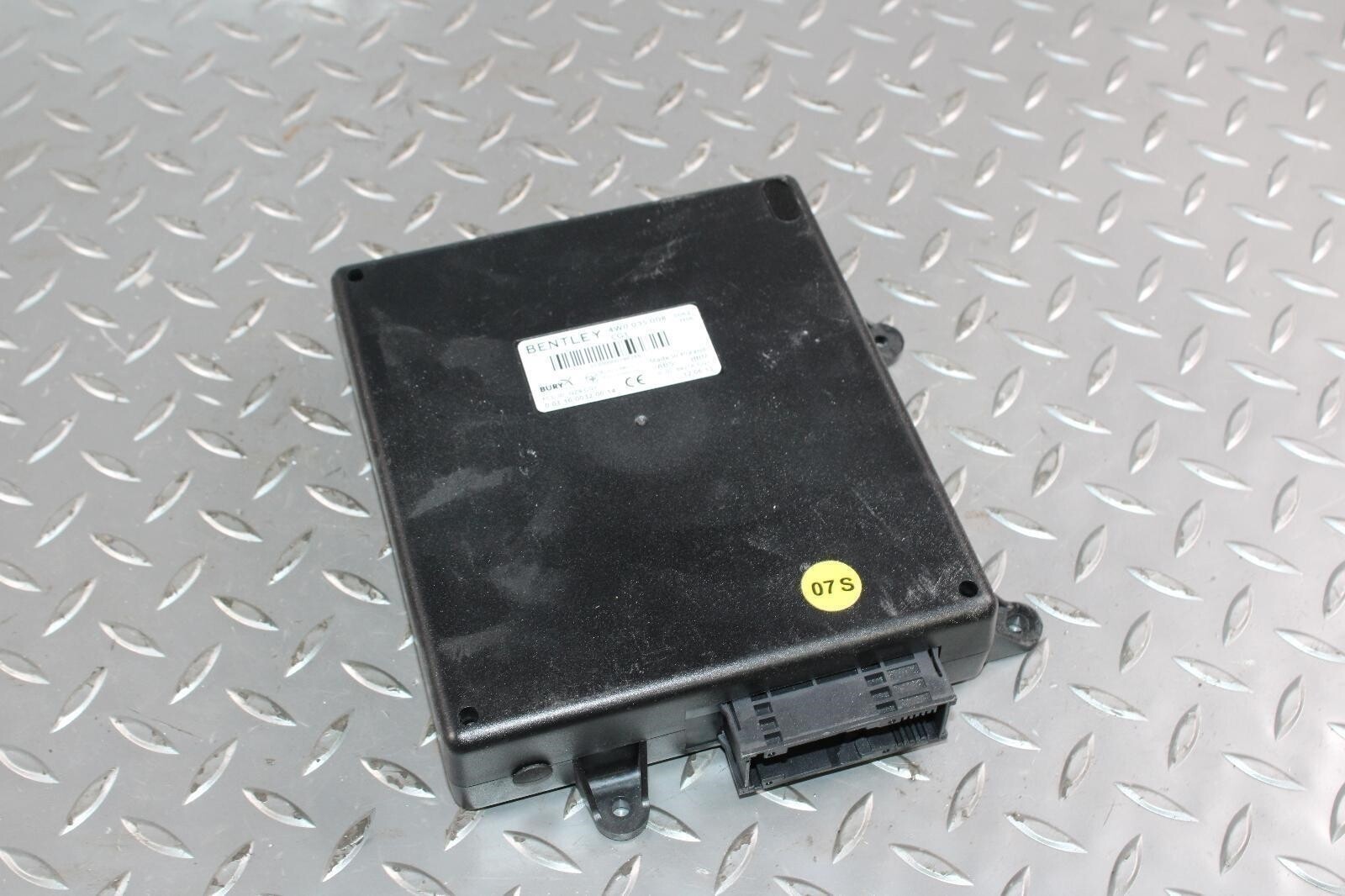 13-18 Flying Spur Electronic Remote Control Cargate Control Module Computer OEM