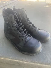 VIKTOS Johnny Combat Boots Mens 9.5 water proof 