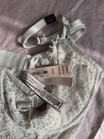 NWT Victoria's Secret Dream Angels Rhinestone Bustier & Thong Set - Size 32DDD/S