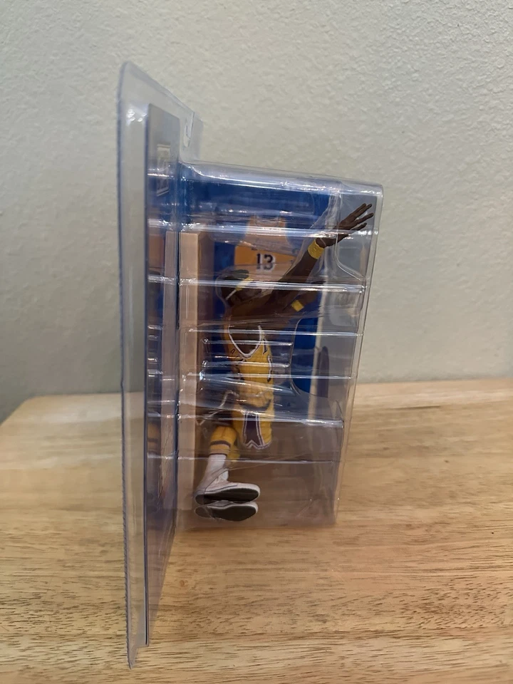 2005 McFarlane NBA Legends Series 1 - Wilt Chamberlain (Lakers - Chase Variant) - Image 3 of 4