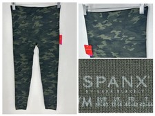 Spanx NWT Look At Me Now Leggings Size Medium Womens Black Camo FL3515 Shapewear