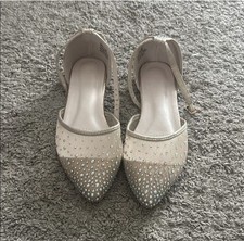 David  s bridal NWOT Wedding Shoes