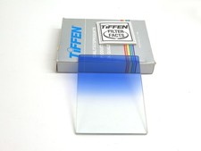 Tiffen 4x5.65  Blue 4 Soft Edge Vertical Grad...