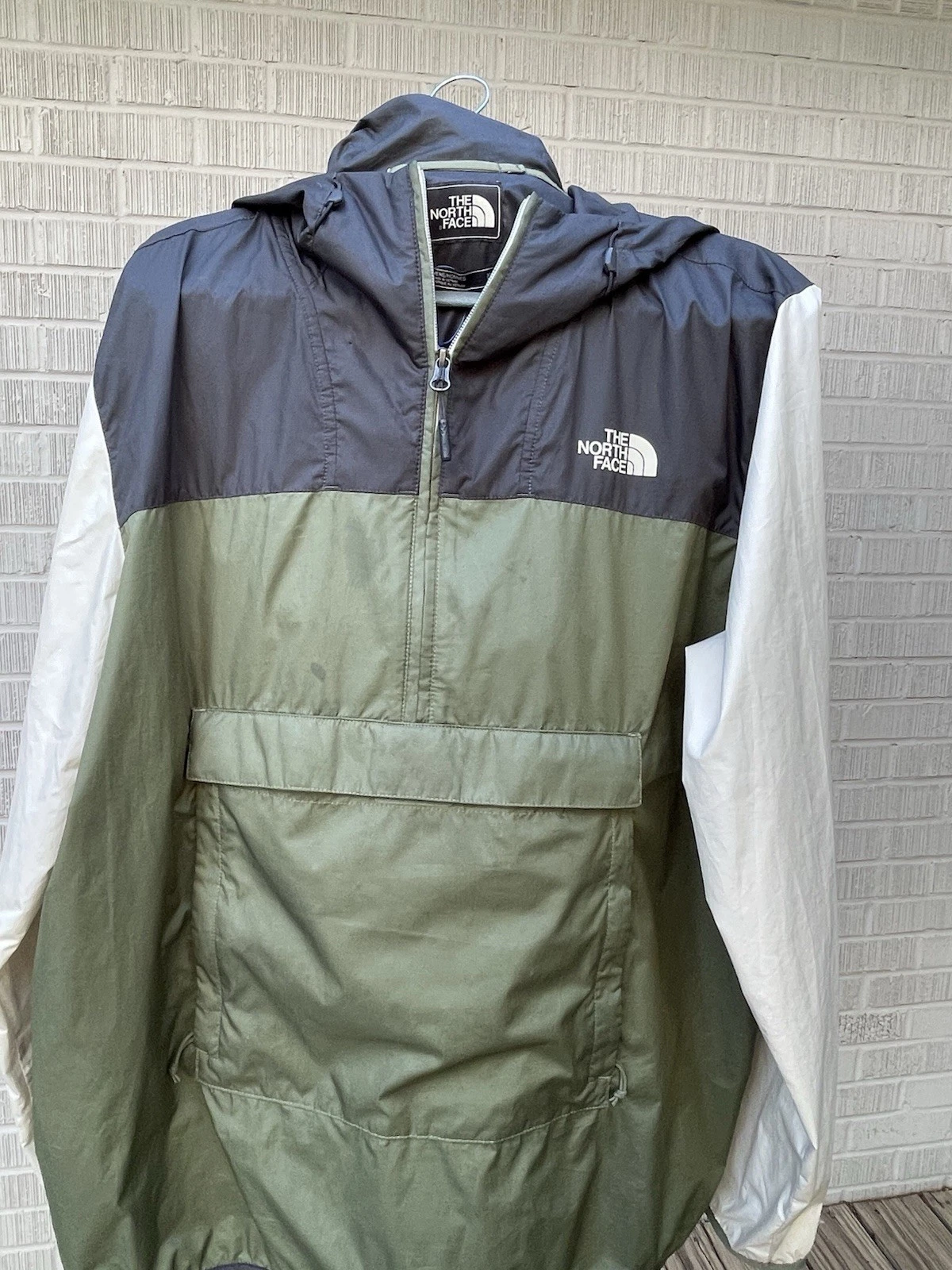 The North Face Men's Antora Rain Hoodie Jacket Size XL
Opens in a new window or tab