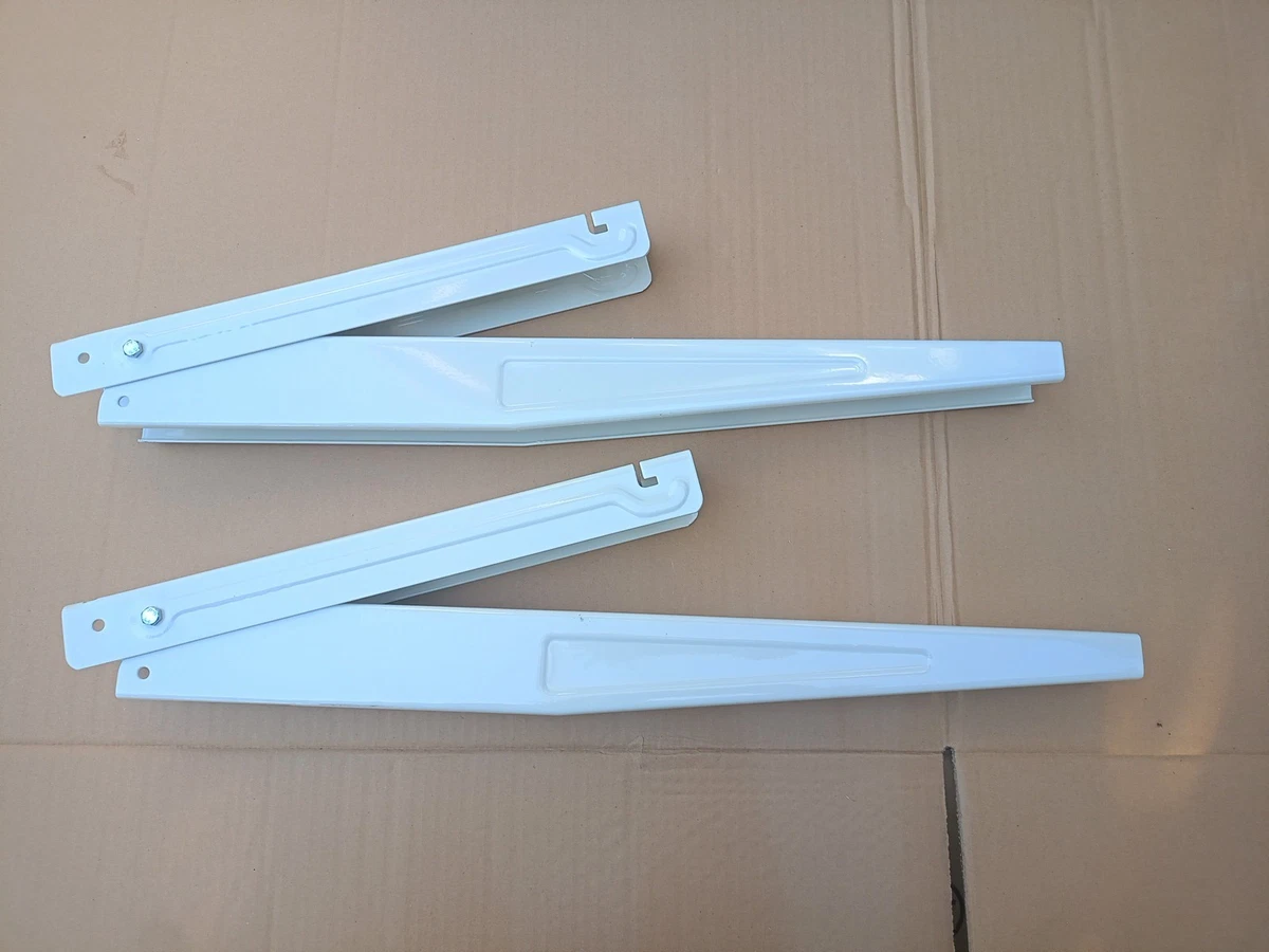 STAFFE MENSOLE SUPPORTI PER CLIMATIZZATORE CONDIZIONATORE 9000/12000 BTU STAFFE MENSOLE SUPPORTI PER CLIMATIZZATORE CONDIZIONATORE 9000/12000 BTU