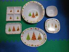  Christmas Tree's Melamine Plastic Plates Bowls Serving Dishes-Divided Dish-13PC