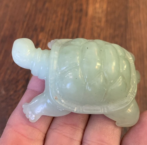 Vintage Hand Carved Artsian Stone Jade Turtle Figurine/ Paperweight 2.25”L - Picture 13 of 13