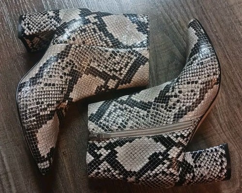 Marc Fisher Women's Ankle Boot Leather Snakeskin Size 5.5 - Picture 7 of 8