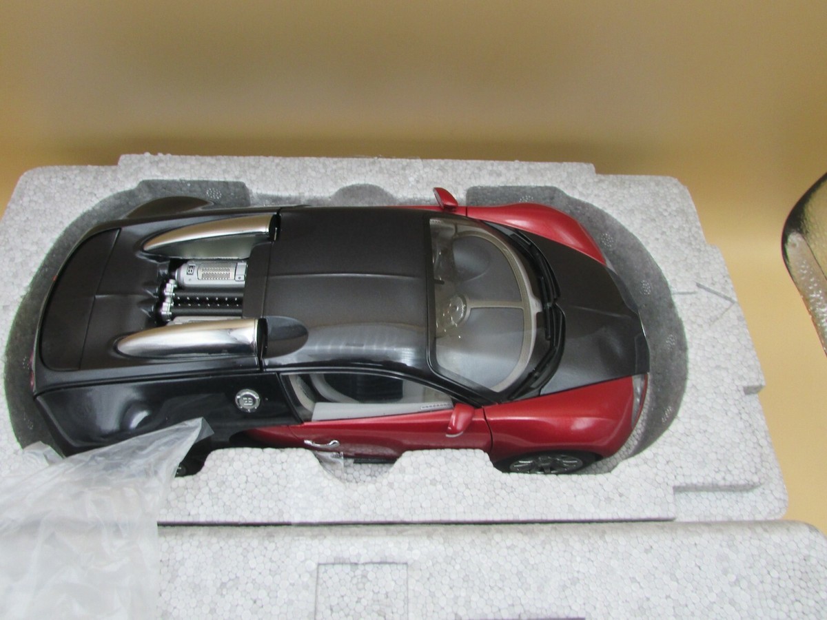 Autoart 1/18 Bugatti Veyron 70906 - Rouge, Modèle Réduit Métal Collection