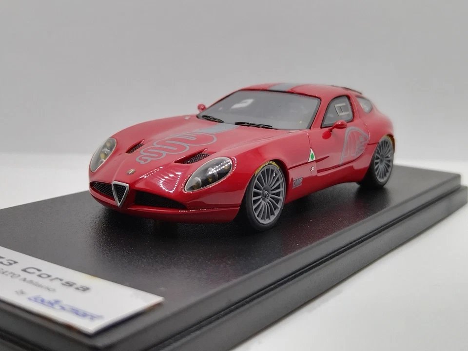 LOOKSMART 1/43 Alfa Romeo TZ3 Corsa 2010. Uau raro! - Imagem 2 de 4
