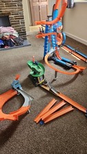 Large Hot Wheels Track Collection.. Some Discontinued