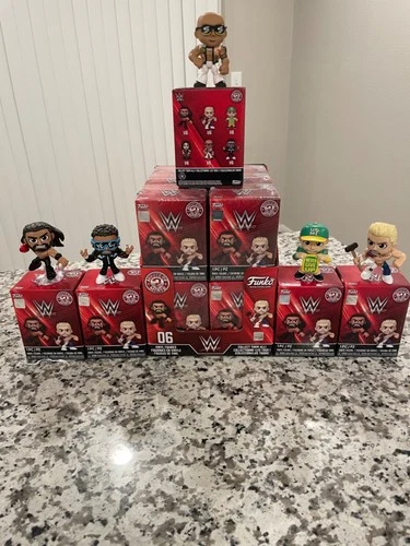 15 Sealed WWE Mystery Mini Blind Box (1) Figure Per Box Collect All 6