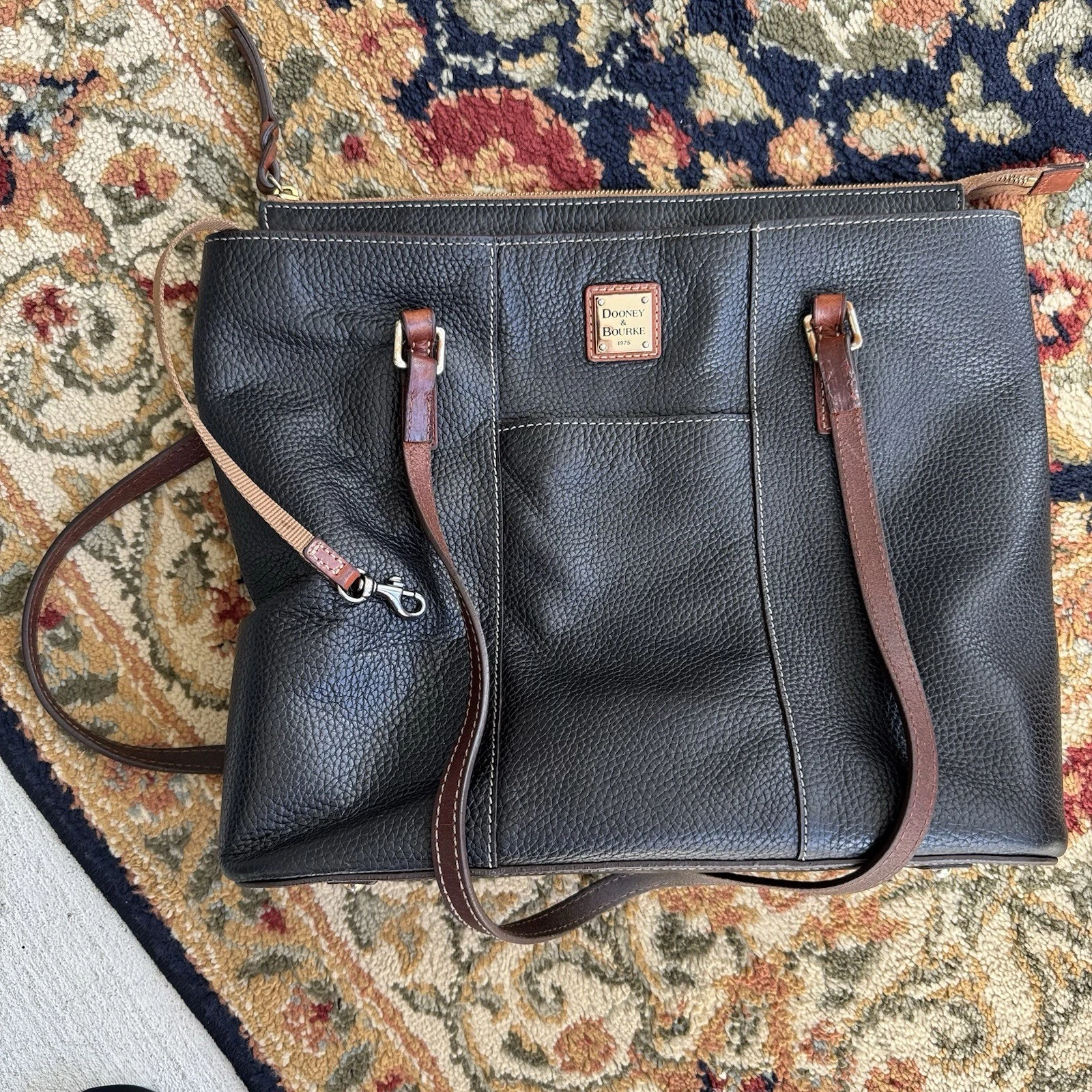 Dooney & Bourke Pebble Grain Leather Lexington Shopper Black Purse Shoulder Bag