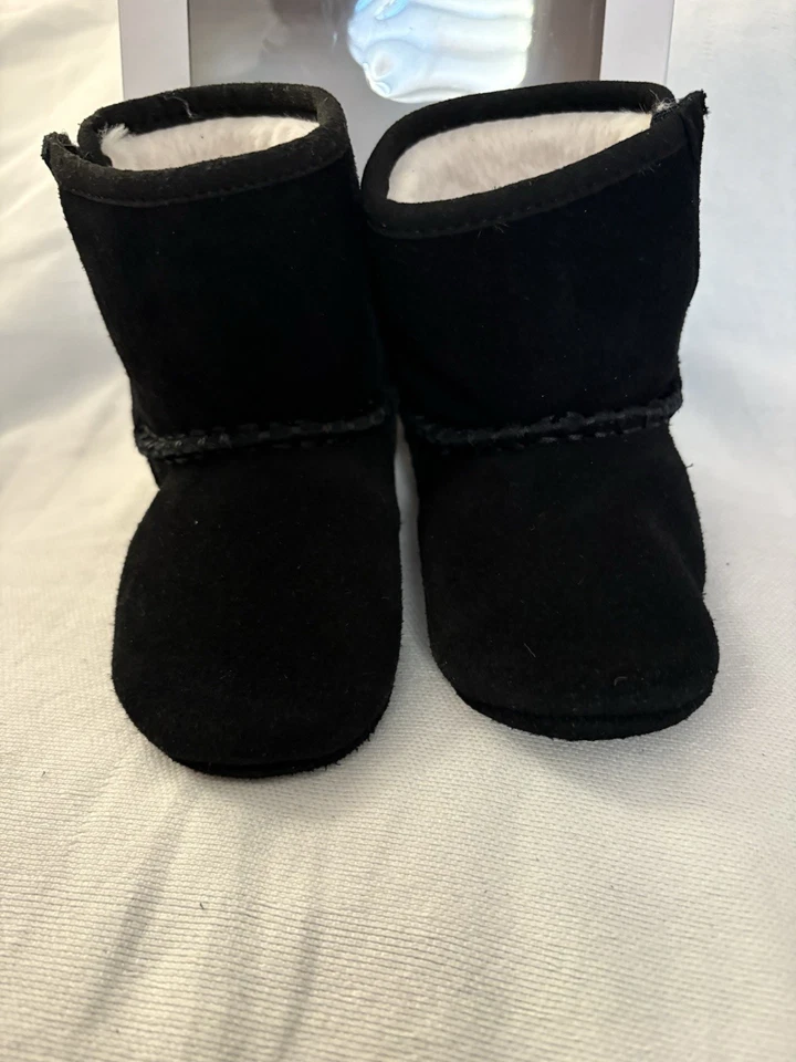 NUEVO ROBEEZ Tyler Botas de Gamuza Negras 12-18 Meses Botas Robeez Negro Gamuza 12-18 Foto 2 de 4