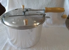Buffalo Tools Stovetop Popcorn Popper 6 Qt Aluminum W/Instructions Never Used!!