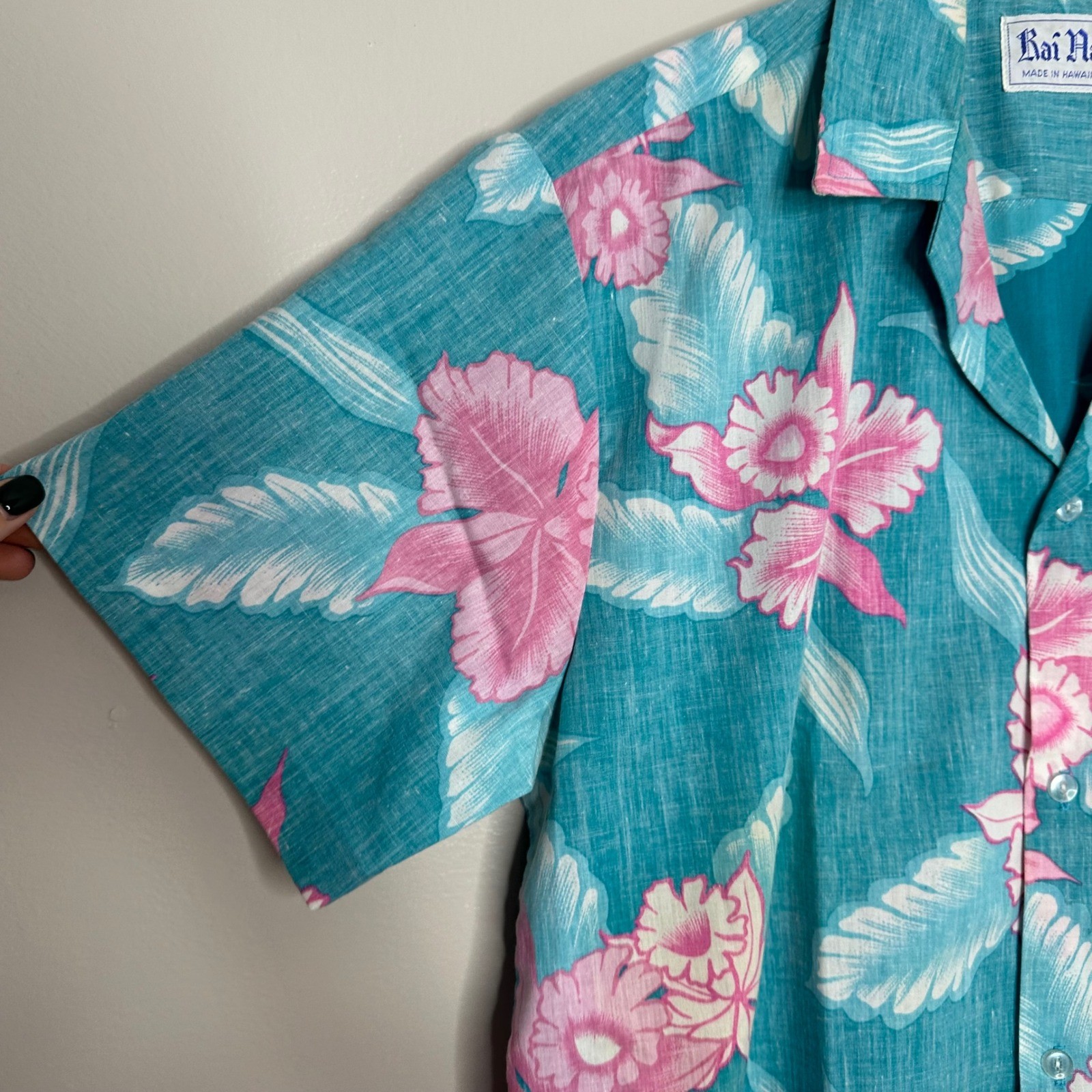 Kai Nani Men's Hawaiian Shirt Blue Pink Floral Print Button Up Made in Hawaii