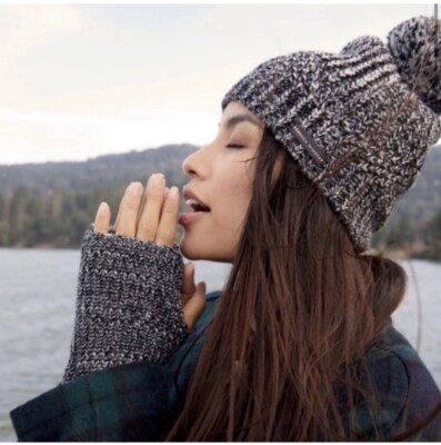NWT LULU Black & White Marled Pom Beanie Lululemon knit winter hat. Wool blend. Pom | Mercari main image 3