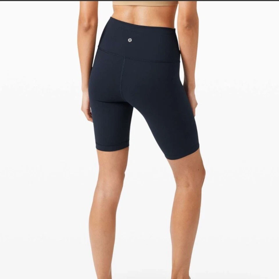 Lululemon Wunder Train High Rise Short 8"True Navy size 2 - Image 2 of 4