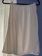 Vintage Bali Half Slip Ecru Lace Bow Side Slit Nylon Feminine Lingerie USA Med