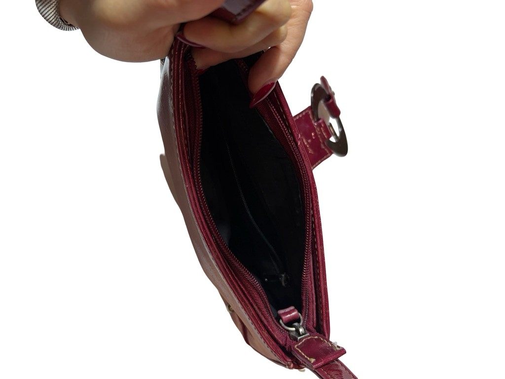 Vintage Guess Y2K Burgundy Patent Baguette Shoulder Bag G Logo Buckle Read View 6