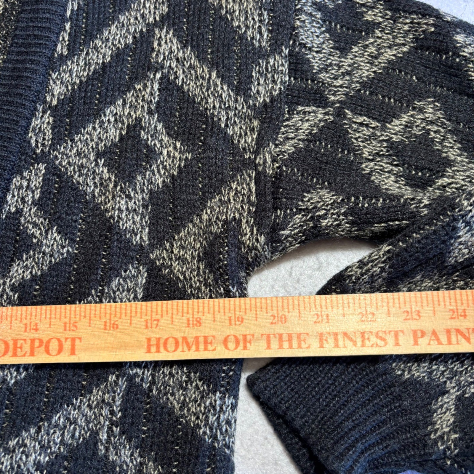 Mens Geometric Pattern Button Front Cardigan Swea… - image 4