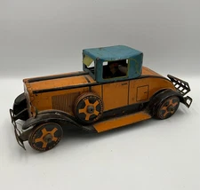 Marx Wind Up Vintage Tin Old Time Car -- 1930's Coupe with Driver