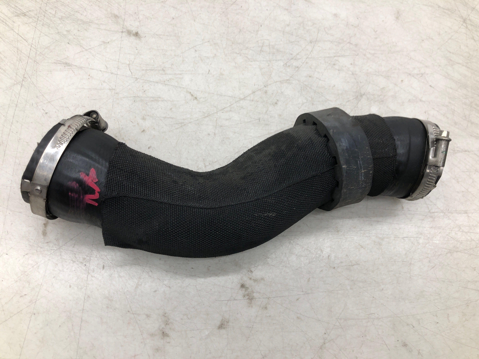 2016-2020 BENTLEY BENTATGA OEM 6.0L W12 RIGHT AIR INTAKE TUBE DUCT PIPE