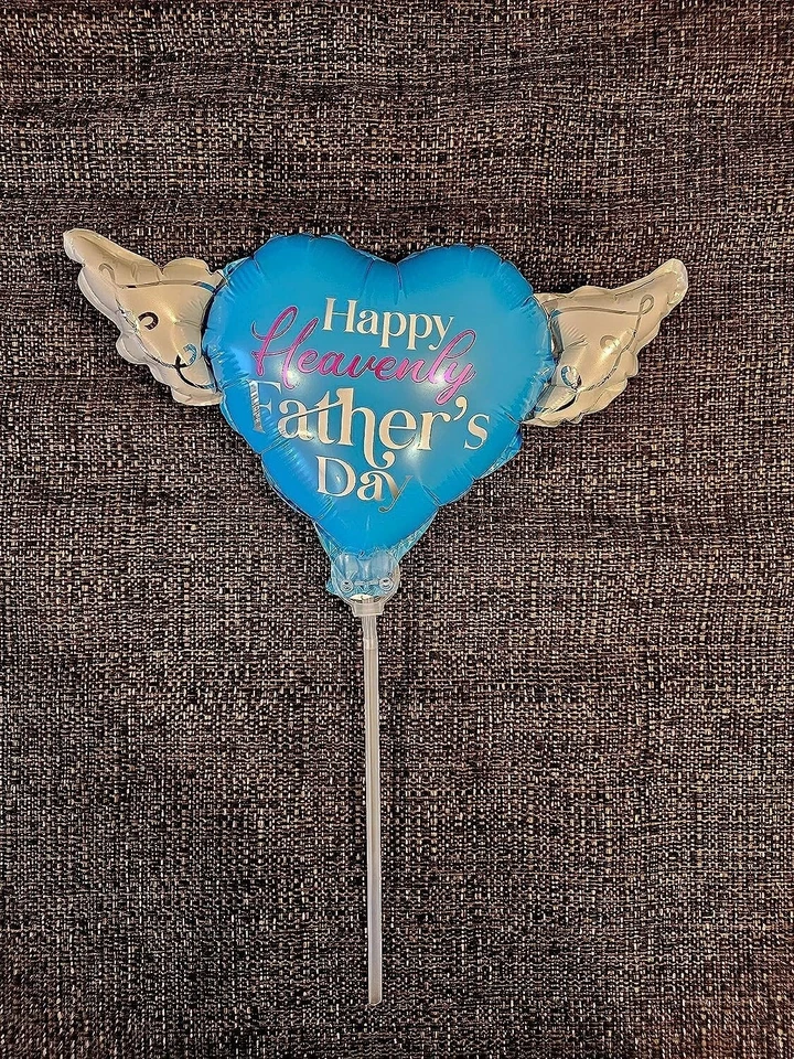Feliz Día del Padre Celestial Globos en Forma de Corazón con Alas de Ángel (Paquete de 2) Foto 2 de 4
