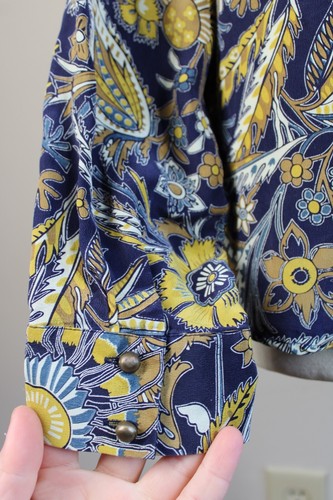 Lands' End 14 Blue Yellow Paisley Floral 100% Silk Pleat Front Top - Picture 5 of 10