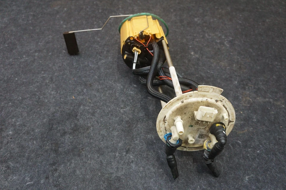 Отправитель насоса топливного бака 6,7 л от оригинального производителя HC3Z9H307AD Ford F250 Super Duty 17-22 - Изображение 2 из 4