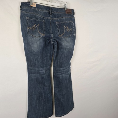 Maurices Ellie Jeans Women's 15 / 16 Reg Blue Medium Wash Straight Fit NWT - Picture 16 of 18