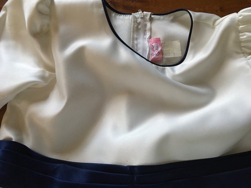 Flower Girl White Elegant Formal Dress - Flower girl or Communion Dress size 10 - Picture 2 of 5